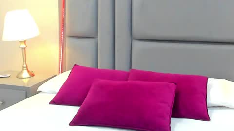 Kendall Turner online show from April 27, 12:13 pm