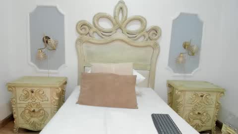 kendall jones7 online show from December 5, 8:32 pm