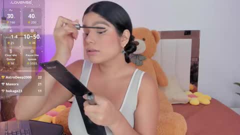   online show from February 3, 10:31 am