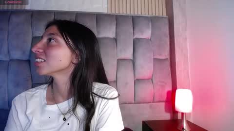 Snapshot of kendall_saenz chatting on February 10, 7:07 pm kendall_saenz online show from February 10, 7:07 pm