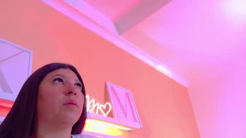   online show from April 28, 8:51 am