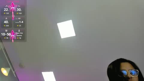 Kendra London online show from April 19, 11:21 am