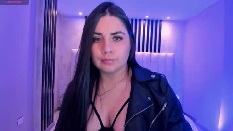  K E N D R A  online show from February 20, 6:26 am