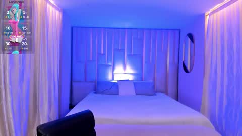  K E N D R A  online show from February 28, 4:56 am