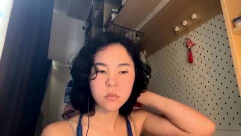 Jenny  online show from June 11, 2:53 am