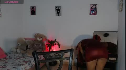 Mia  online show from April 29, 4:31 pm