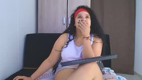 KESHA online show from April 22, 6:21 am