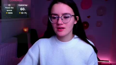 Snapshot of ketrin_pirsss chatting on February 19, 7:17 am Ketrin online show from February 19, 7:17 am