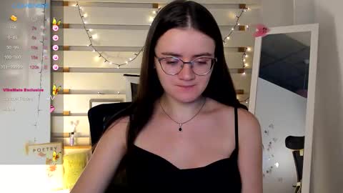 Snapshot of ketrin_pirsss chatting on September 14, 12:58 pm Ketrin online show from September 14, 12:58 pm