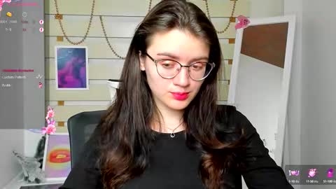 Snapshot of ketrin_pirsss chatting on September 10, 7:08 am Ketrin online show from September 10, 7:08 am