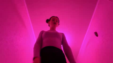 Hanna online show from March 11, 5:37 pm