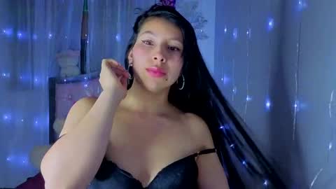 Snapshot of keyla_meow2002 chatting on October 19, 3:19 am keyla meow2002 online show from October 19, 3:19 am