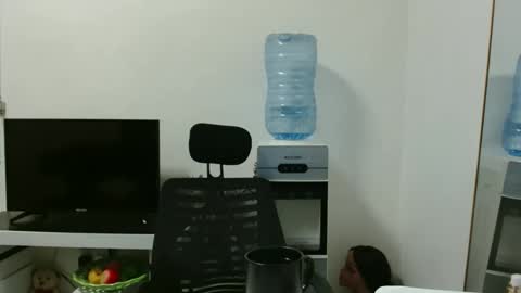 Khaleesi online show from March 11, 3:22 am