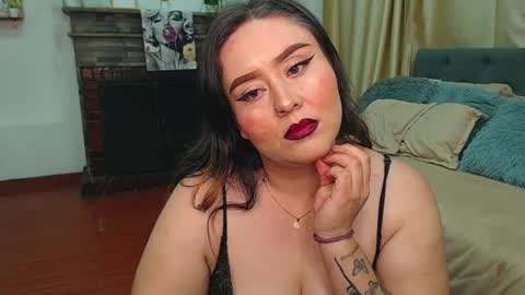 K H A I L A online show from June 17, 7:48 pm