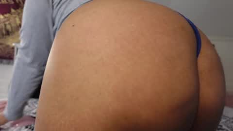 Snapshot of khayaparker chatting on October 16, 6:32 pm Khaya online show from October 16, 6:32 pm