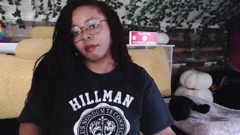 Snapshot of khayaparker chatting on February 11, 7:16 pm Khaya online show from February 11, 7:16 pm