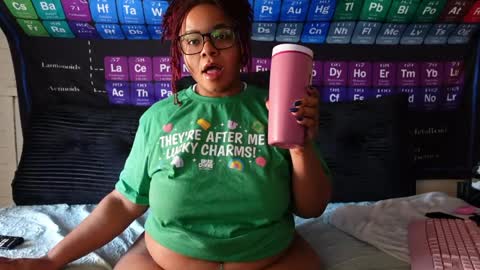 Khaya online show from April 22, 4:37 pm