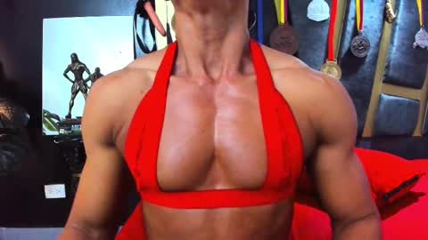 Snapshot of khloe_rossich chatting on September 12, 6:48 pm online show from September 12, 6:48 pm