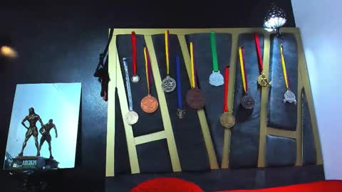    online show from November 7, 6:57 pm