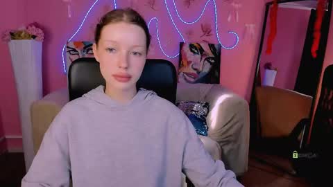 khloebeauty online show from June 8, 5:41 am