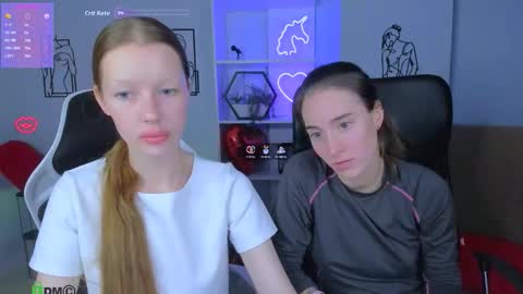 Snapshot of khloebeauty chatting on October 13, 7:16 pm khloebeauty online show from October 13, 7:16 pm