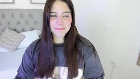 Kiara online show from January 5, 2:17 am