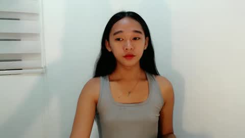 Snapshot of kiara_bedisa143 chatting on December 2, 6:52 pm i love angel online show from December 2, 6:52 pm