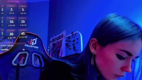 Snapshot of kiara_dream chatting on September 29, 9:20 pm Kira online show from September 29, 9:20 pm
