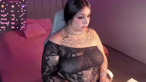 K I A R A            online show from March 9, 1:25 pm