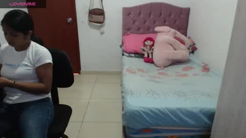 Snapshot of kiara_williamss chatting on October 5, 5:51 pm Kiara online show from October 5, 5:51 pm