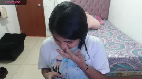Snapshot of kiara_williamss chatting on February 19, 7:05 pm Kiara online show from February 19, 7:05 pm