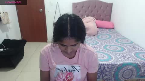 Snapshot of kiara_williamss chatting on January 22, 10:49 pm Kiara online show from January 22, 10:49 pm