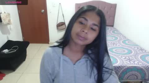 Snapshot of kiara_williamss chatting on January 30, 9:04 pm Kiara online show from January 30, 9:04 pm