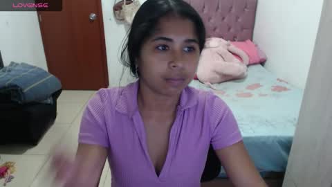 Snapshot of kiara_williamss chatting on October 18, 10:55 pm Kiara online show from October 18, 10:55 pm