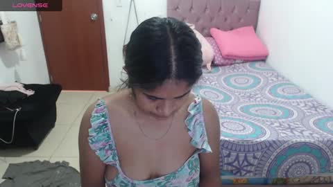 Snapshot of kiara_williamss chatting on January 26, 4:51 pm Kiara online show from January 26, 4:51 pm