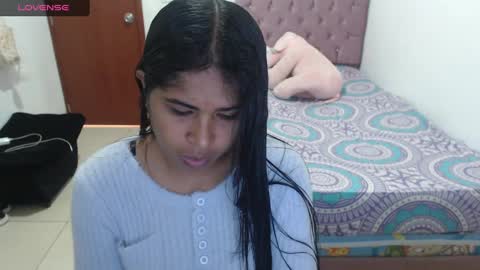 Snapshot of kiara_williamss chatting on February 24, 7:09 pm Kiara online show from February 24, 7:09 pm
