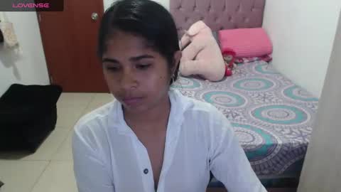 Snapshot of kiara_williamss chatting on March 5, 11:06 pm Kiara online show from March 5, 11:06 pm