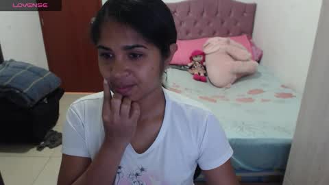 Snapshot of kiara_williamss chatting on October 3, 5:18 pm Kiara online show from October 3, 5:18 pm