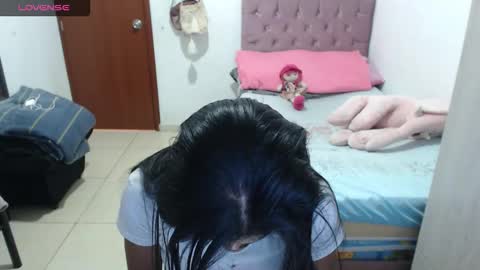 Snapshot of kiara_williamss chatting on October 17, 7:39 pm Kiara online show from October 17, 7:39 pm
