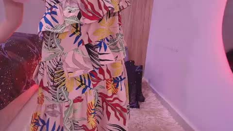 kiaralopez_ online show from April 23, 3:03 am