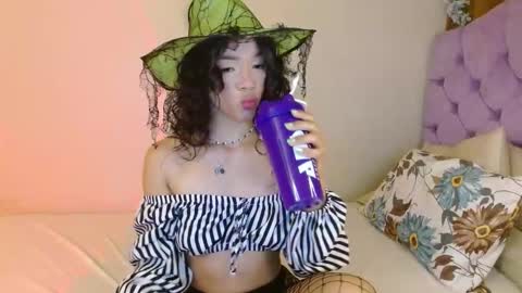 Kiara online show from November 1, 1:43 am