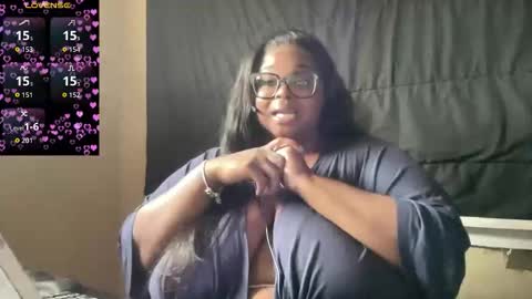 KiaraSugars online show from April 27, 6:38 pm