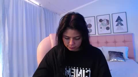 Snapshot of kiki_cams chatting on October 15, 2:41 pm kIKI online show from October 15, 2:41 pm