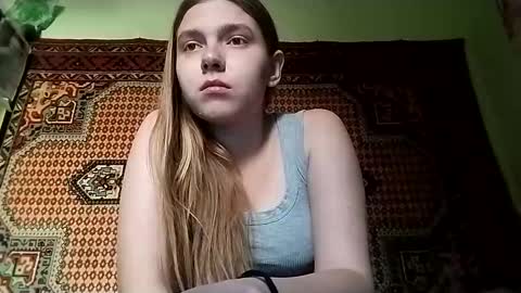 kikibang_ online show from October 16, 10:07 am