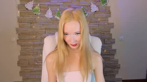 Snapshot of kim_boyd chatting on December 30, 12:09 pm kim_boyd online show from December 30, 12:09 pm