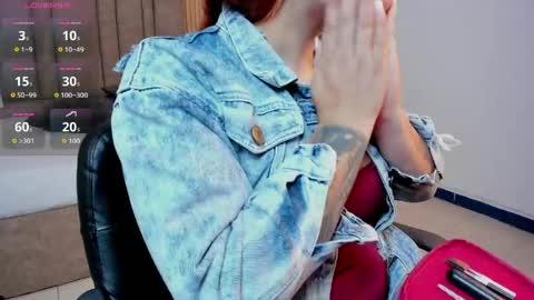 Kim online show from April 22, 11:51 am