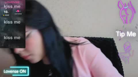 Kim online show from April 27, 10:01 am