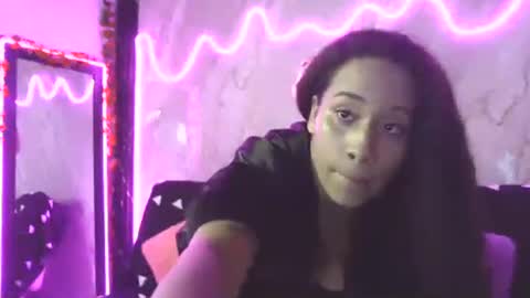 kima_20 online show from November 1, 11:52 pm