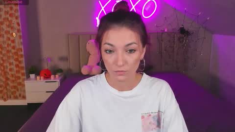 kimberlly_smith online show from November 4, 12:48 am