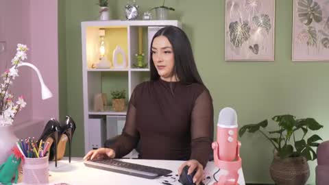 Kimberly 1200-1900 GMT-5 online show from July 20, 8:09 pm